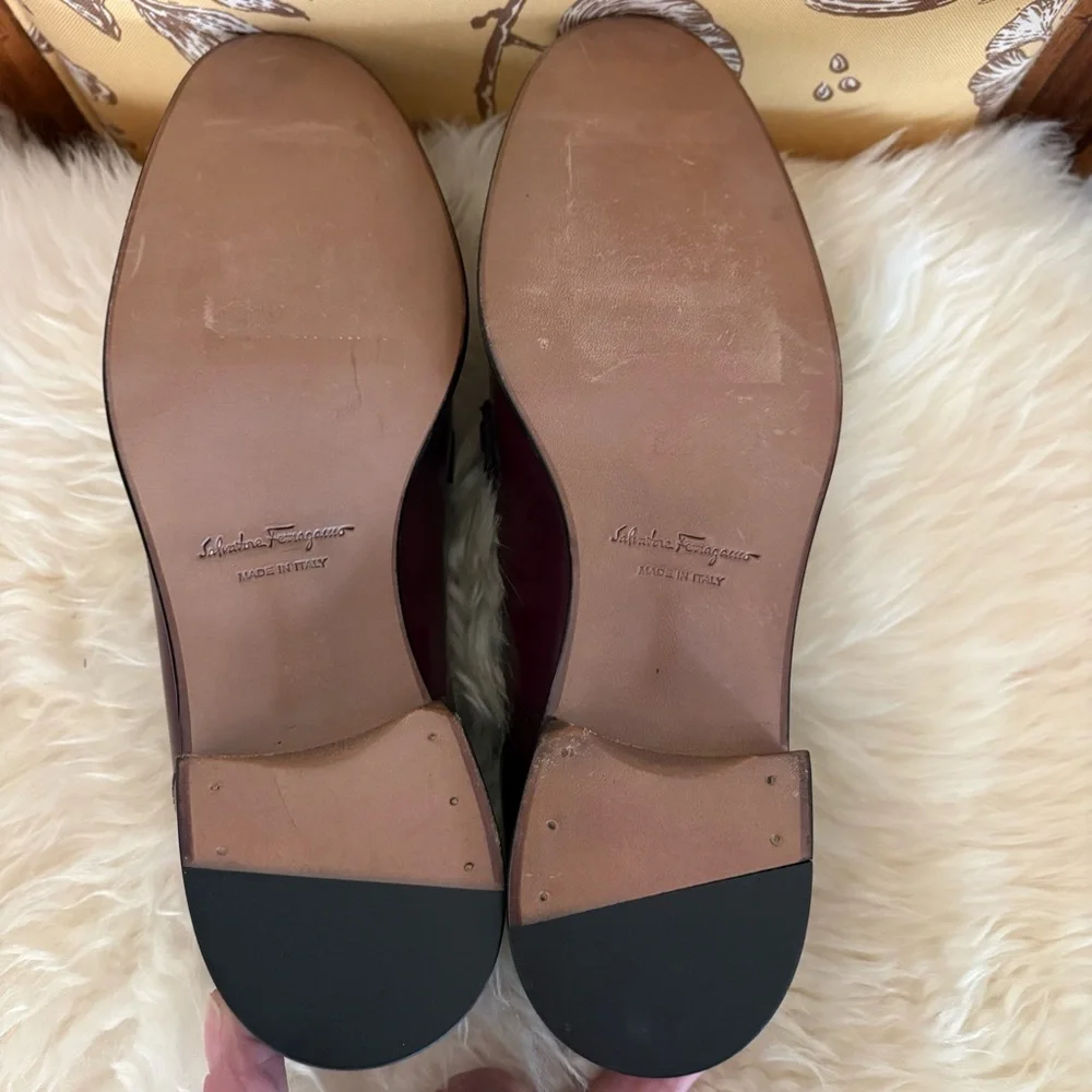 New Salvatore Ferragamo Burgundy Loafers - Picture 4 of 7